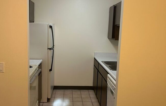 1933 - 1941 Wyoming Avenue