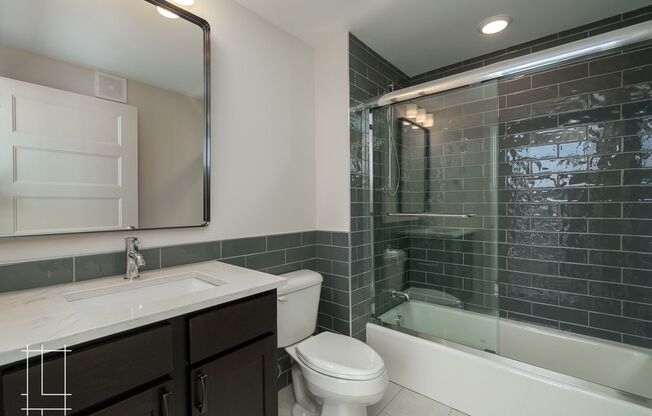 2 beds, 2 baths, $1,750, Unit 1050 N 4th St. Apt. 201