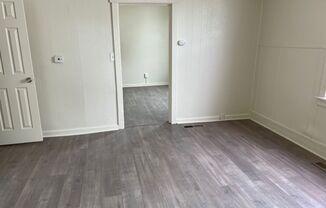 2 beds, 1 bath, 1,300 sqft, $950, Unit 1