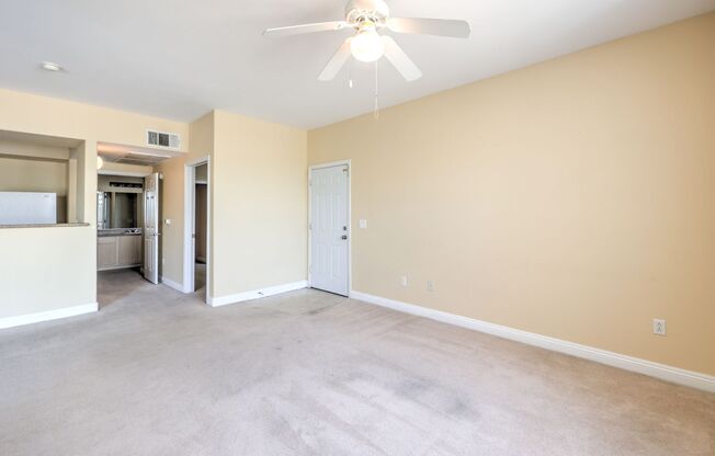 SW- 2 Bedroom Condo!
