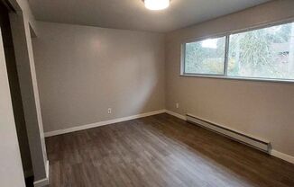 1 bed, 1 bath, 576 sqft, $1,150, Unit #12