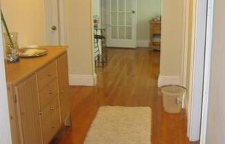 89 STRATHMORE RD