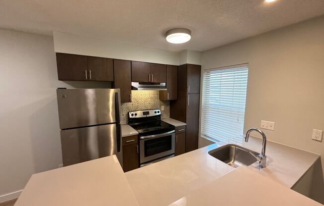 1 bed, 1 bath, 650 sqft, $1,325, Unit SUX-116