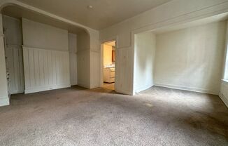 3 beds, 1 bath, $1,865, Unit 1