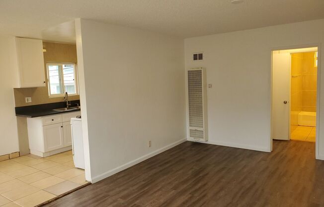 1 bed, 1 bath, $2,295