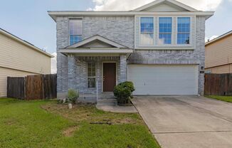 Easy Access to Hwy 90 & Loop 410