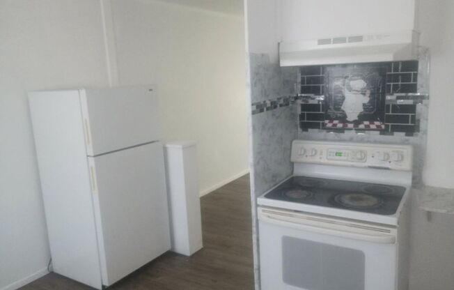 1 bed, 1 bath, 550 sqft, $750, Unit Unit 1