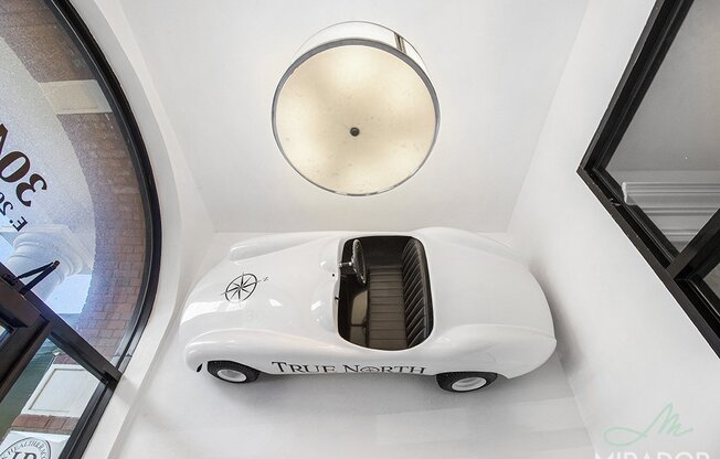 1 bed, 1 bath, $5,400, Unit PHH