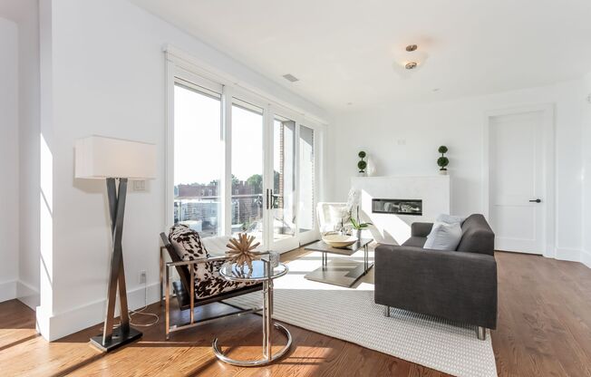 In Town Location with Water Views!!