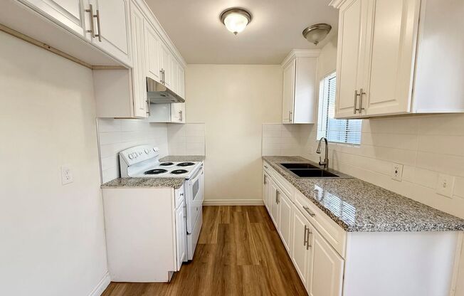 Cypress St. - 474 GOLD