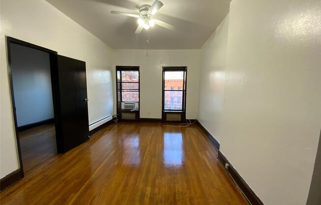 2 beds, 1 bath, 800 sqft, $2,850, Unit 3