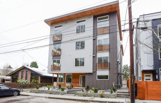 Upper Greenlake/Oaktree Area