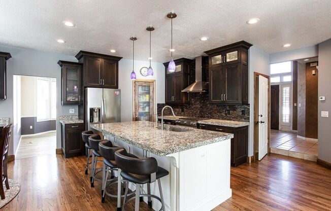 Bright and Spacious Living in Willow Creek
