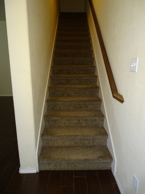 3 beds, 2.5 baths, $1,695