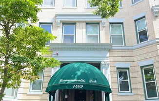 1409 COMMONWEALTH AVE
