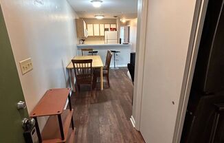 4 beds, 4 baths, $595, Unit #302