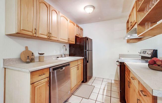 B Street | Apartments Near Balboa Park - Studios, 1 & 2 Bedrooms