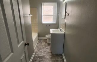 2 beds, 1 bath, $825