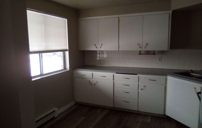 6601-29 N Atlantic St