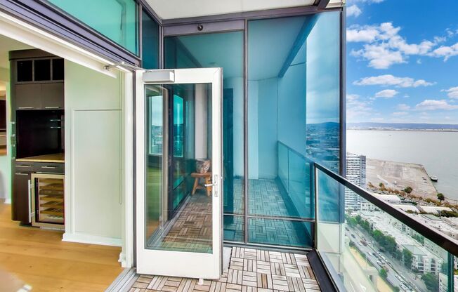 2 beds, 2 baths, $6,995