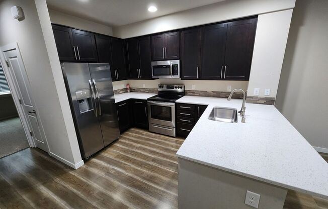 Nice 3 bedroom Home in North Lynnwood.  Pets Welcome