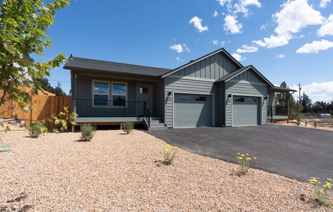 Brand New 2 Bedroom Duplex in SW Redmond