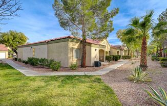 2 beds, 2 baths, $1,650, Unit # 1071