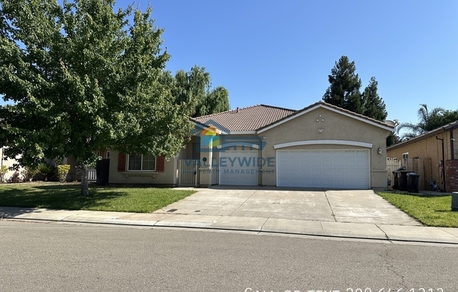 2555 CRESTMORE CIR