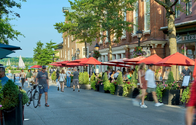 Historic charm and waterfront dining are just minutes away. Spend your weekends exploring the cobblestone streets and waterfront shops of Old Town Alexandria.