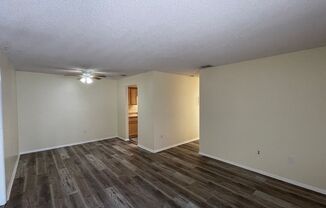 2 beds, 2 baths, $1,450, Unit # #M 222