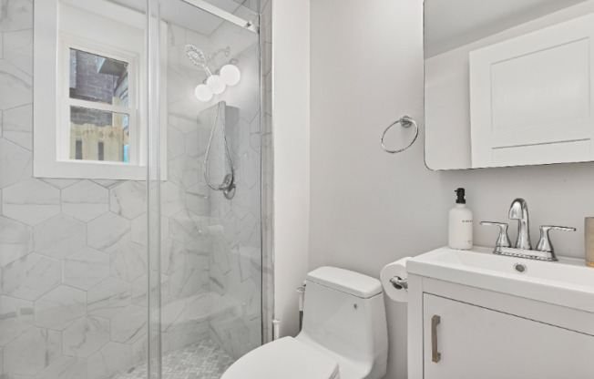 25 SEATON PL NE