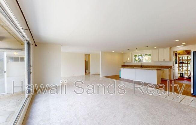 366 POIPU DR