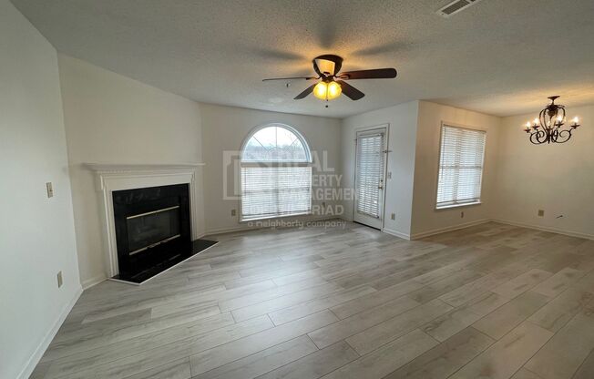 Cozy and Beautiful 2bd/2ba Condo in Somerset Village, Greensboro!