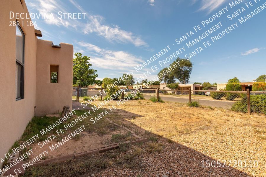 1307 DECLOVINA ST
