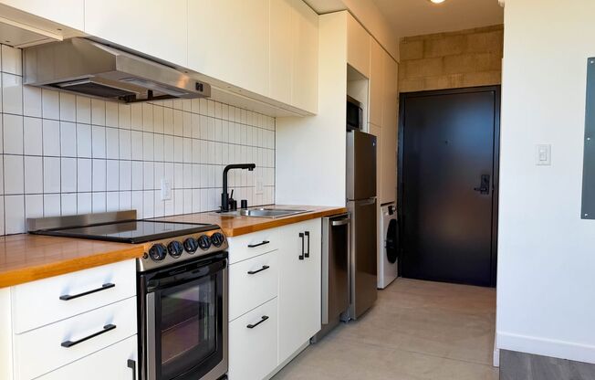 Studio, 1 bath, $1,995, Unit 102