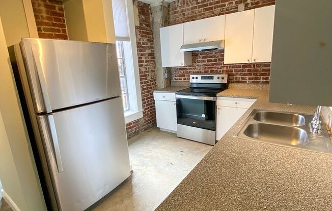 1 bed, 1 bath, $1,350, Unit Unit 602