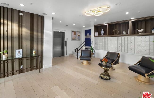 1 bed, 1.5 baths, 742 sqft, $2,695, Unit 106