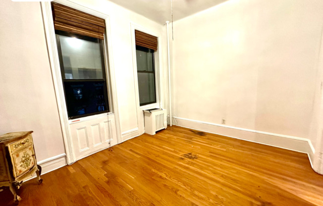 192 BLEECKER ST