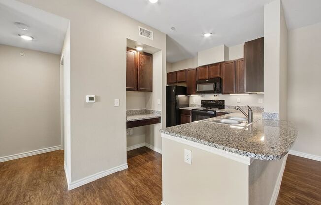 1 bed, 1 bath, 738 sqft, $1,199, Unit 216