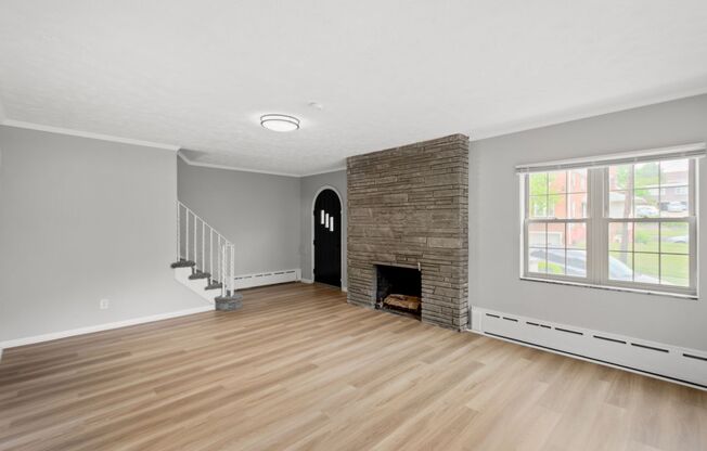 Stunning 5 bedroom home in McKeesport available July 1!