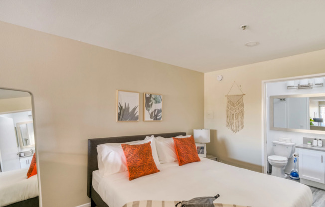 1 bed, 1 bath, 800 sqft, $2,298, Unit 206