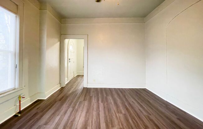 1 bed, 1 bath, 450 sqft, $725, Unit Unit 7