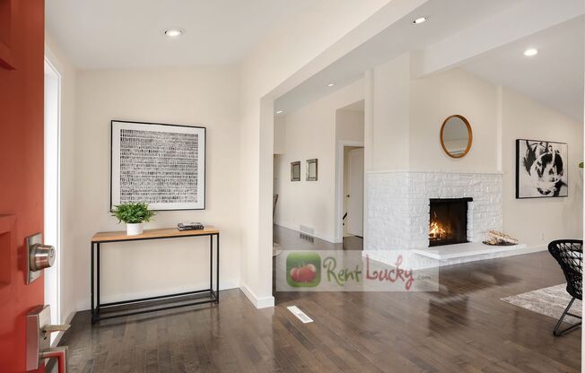 VIEWS, VIEWS, VIEWS!! Stunning & LARGE 4-Bedroom Home with A/C in HOUGHTON!