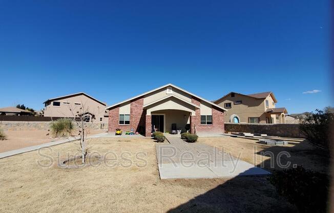 4 beds, 2 baths, 2,155 sqft, $1,900