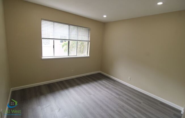 2 beds, 1 bath, $2,899