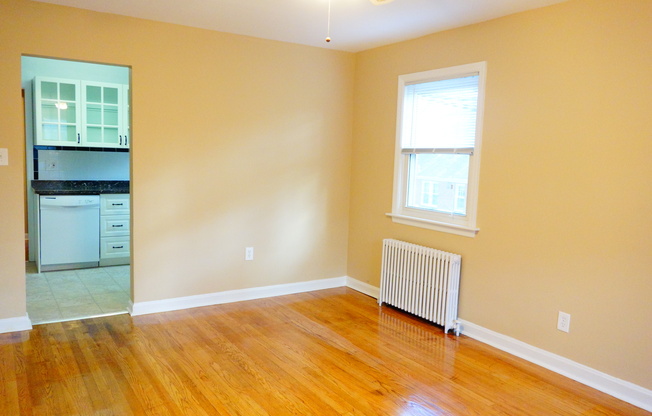 8203 Garland Avenue D&G GROUP LLC