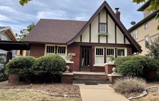 604 NW 17th St