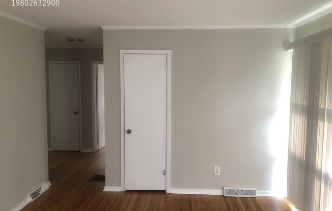 1925 KENNESAW DR
