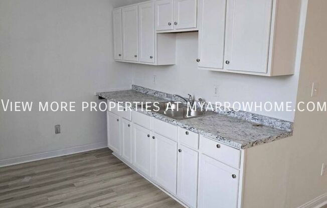 4307 HAYS AVE