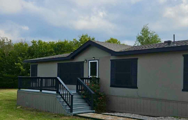 6006 PLEASANT VLY RD